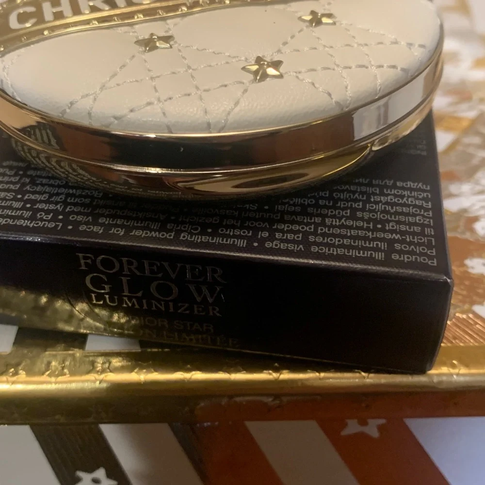 Dior Gold Compact with White Accents, golden, must have!Brand new,luminizer